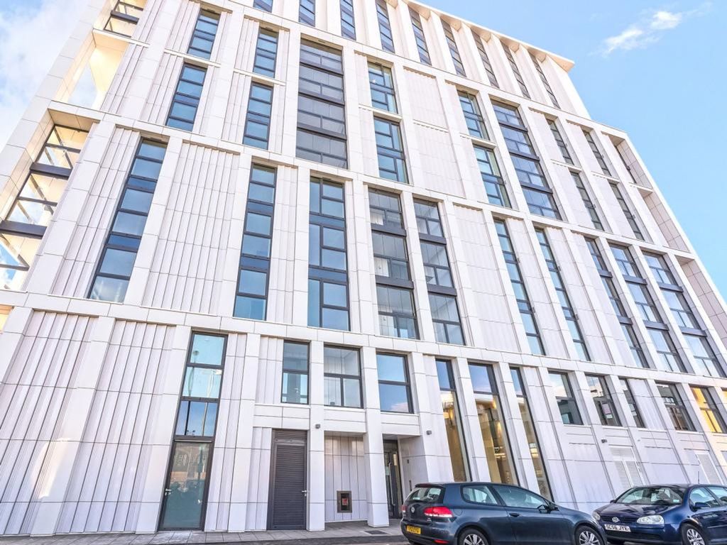 Property photo 1 of 8