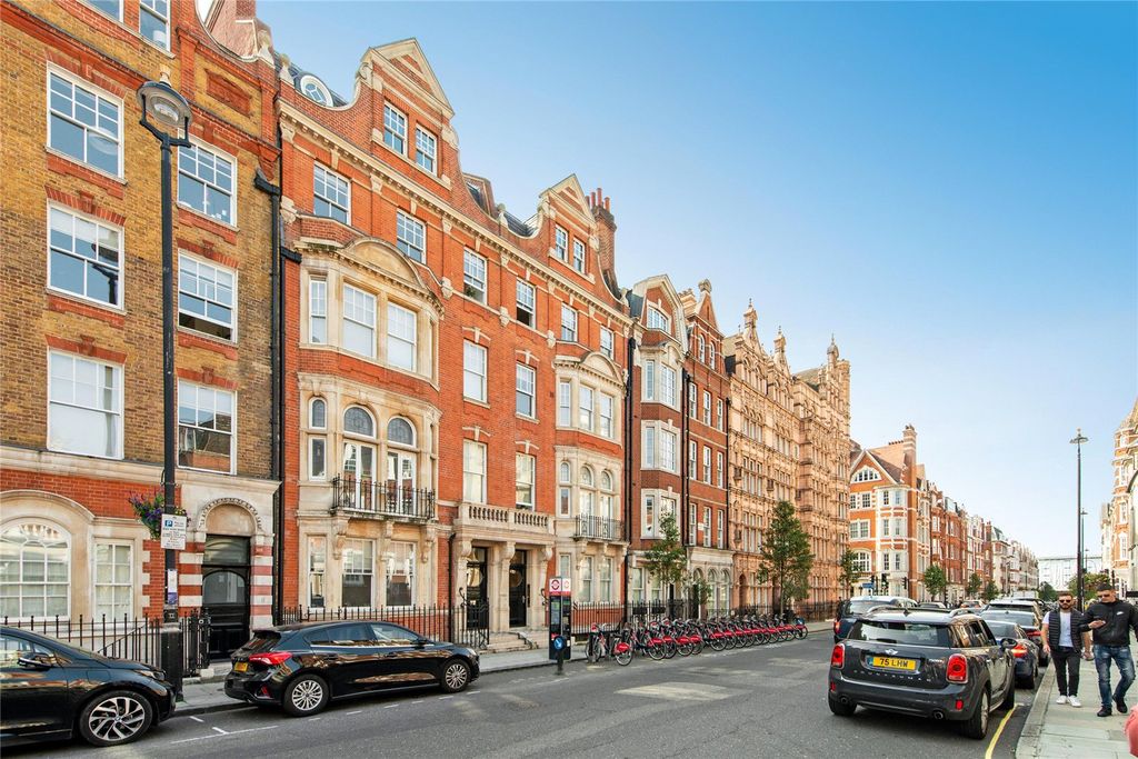 Property photo 2 of 7 Picture No. 10