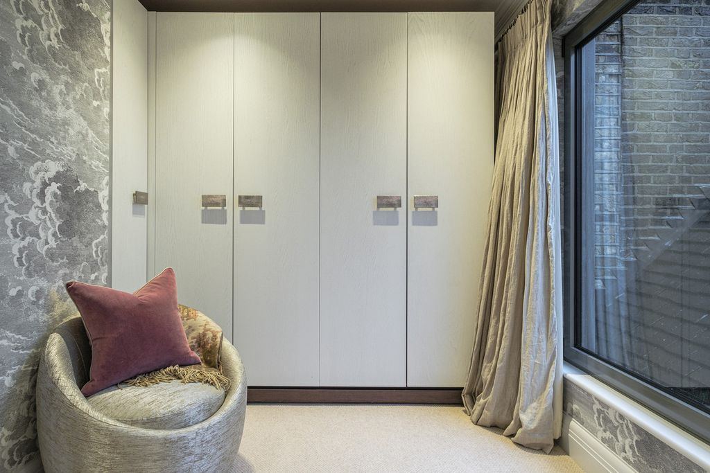 Additional image 46 of 8 bed town house to rentCheyne Walk, London SW3