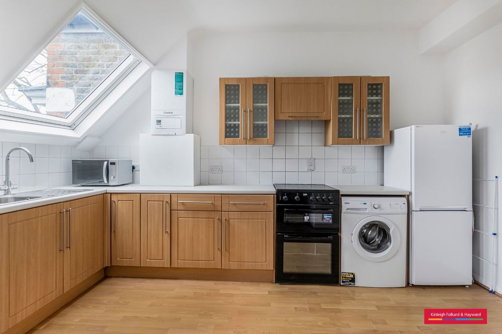 Property photo 2 of 7 Picture No. 05