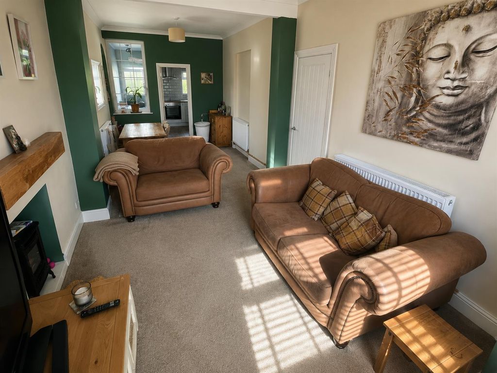 Property photo 3 of 26