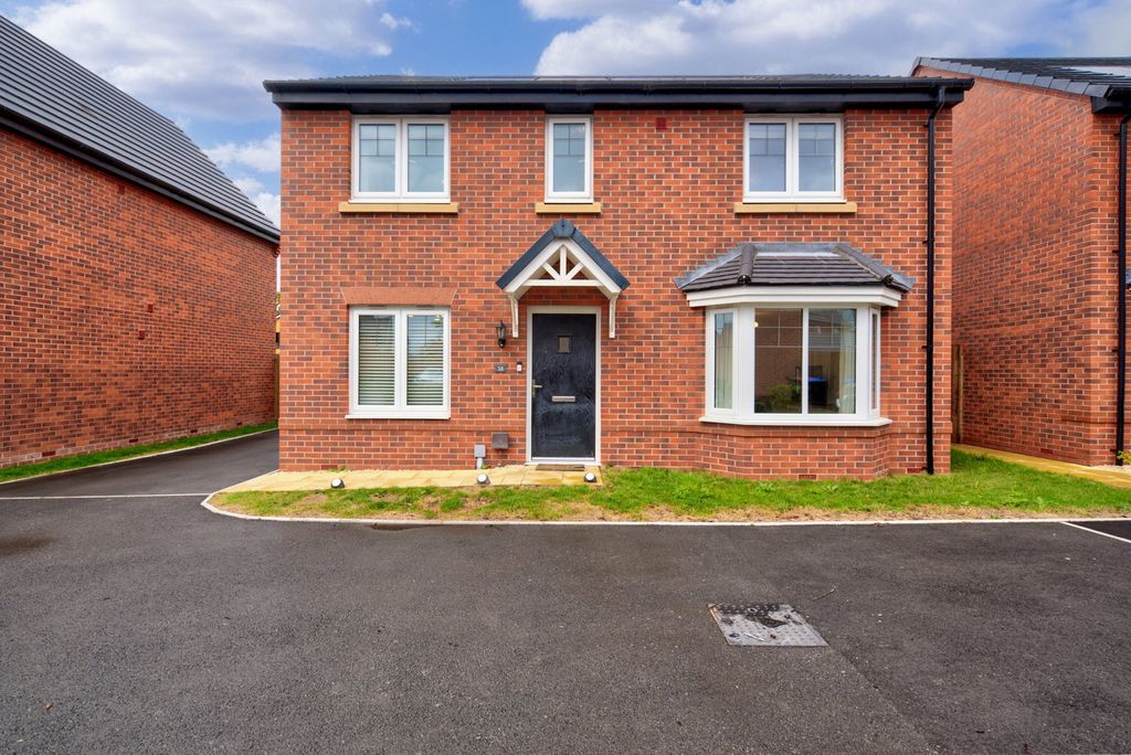 Property photo 1 of 37