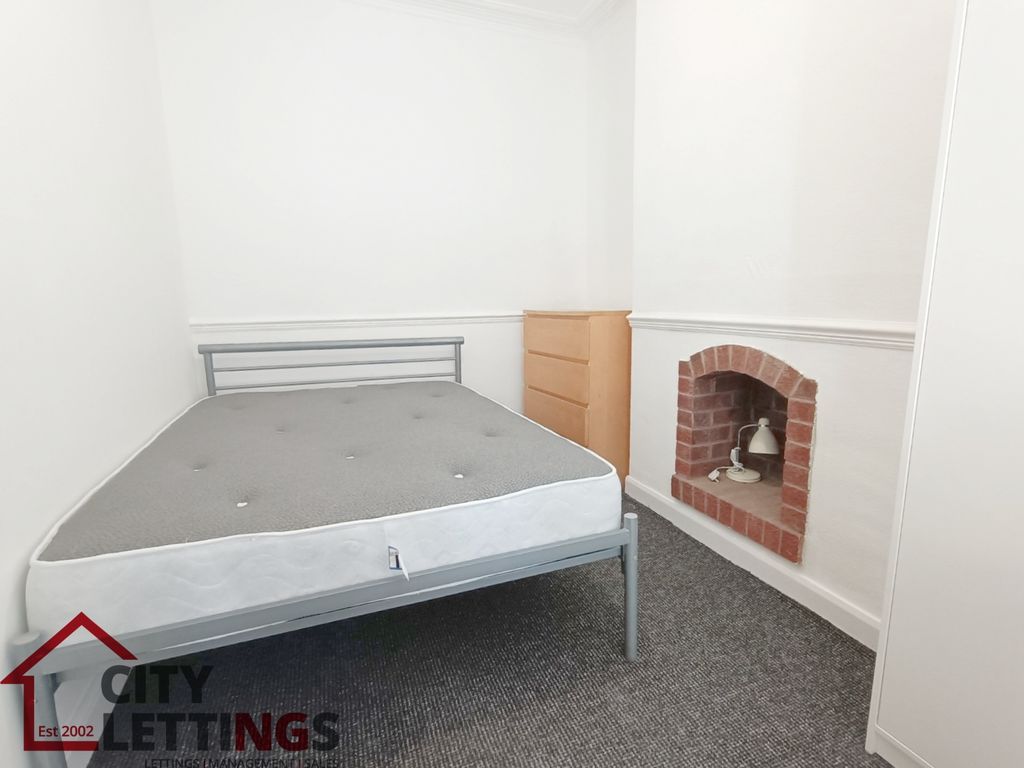 Property photo 3 of 14 Photo-2024-11-07-12-00-02