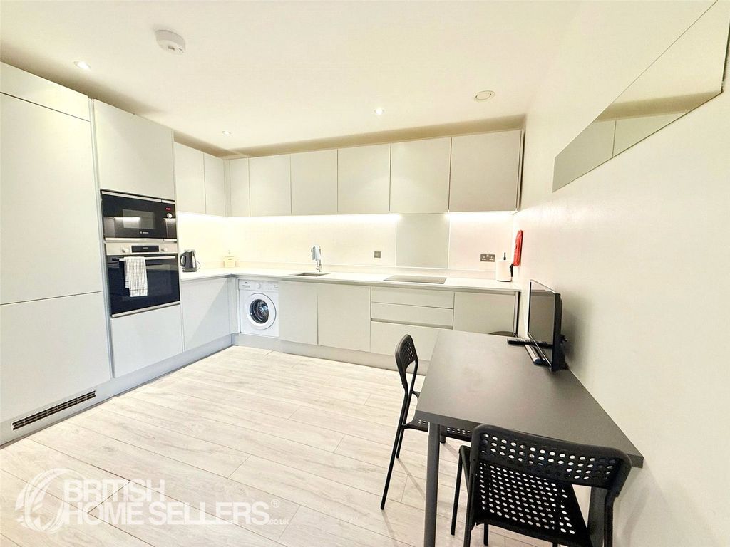 Property photo 3 of 11 Picture No. 07