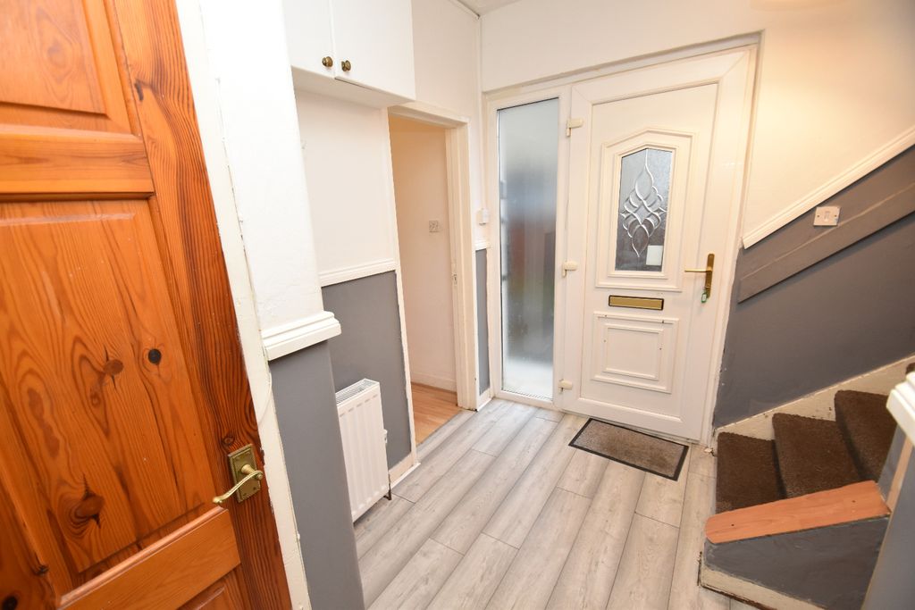 Property photo 2 of 18 4751982