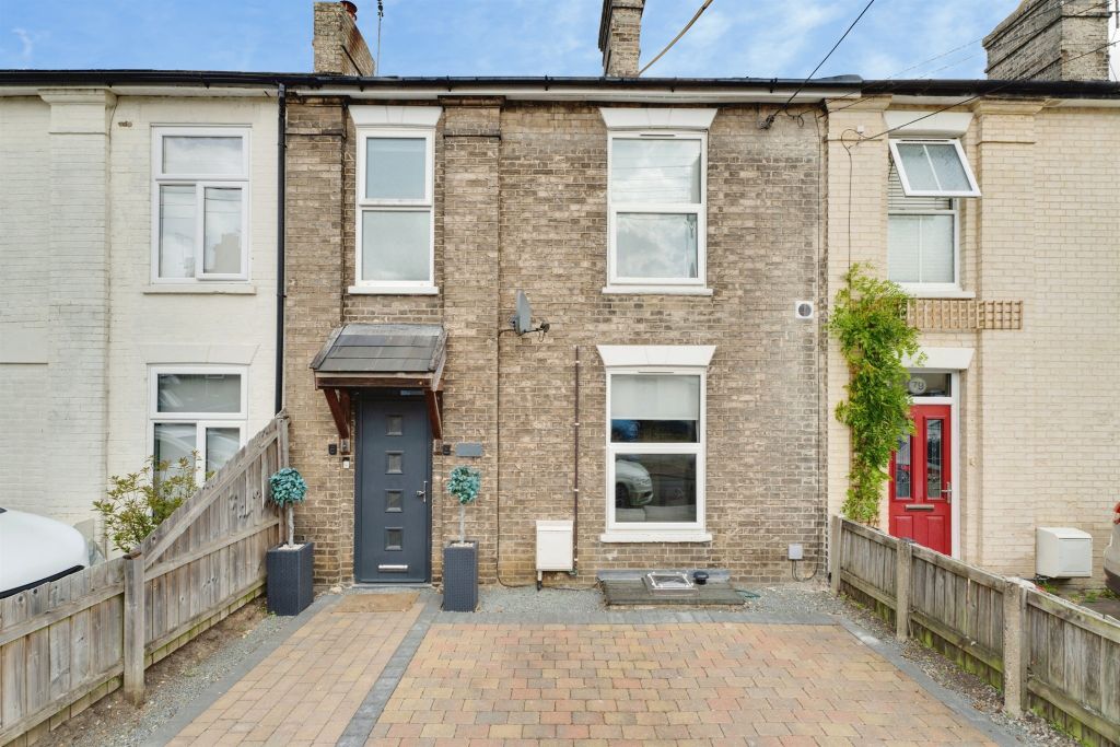 Property photo 1 of 15