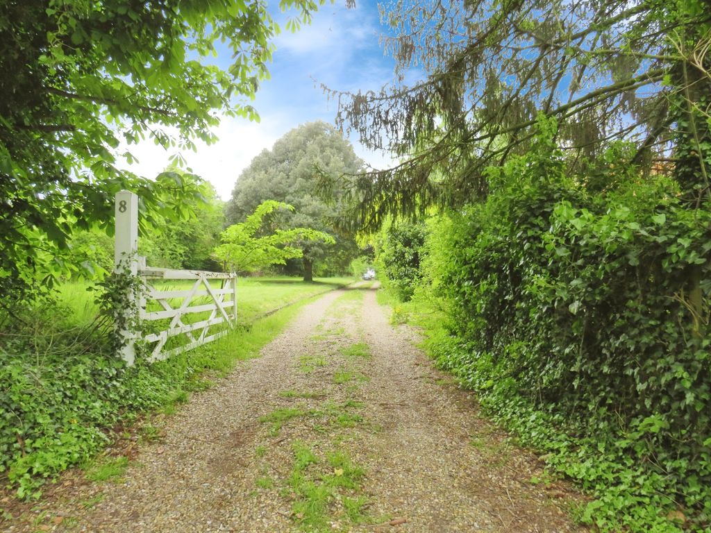 Property photo 2 of 13 View