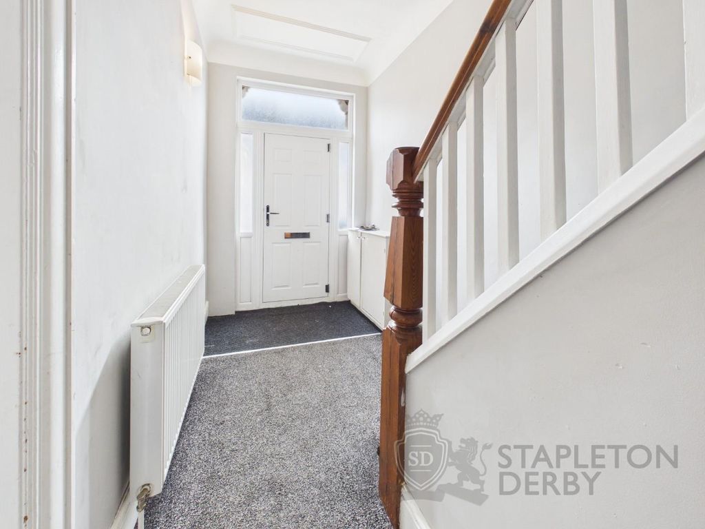 Property photo 2 of 11 Cam04709G0-Pr0337-Still006.Jpg