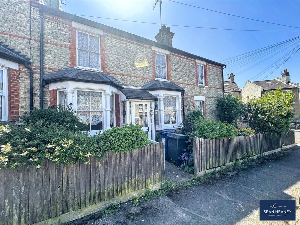 Property photo 1 of 15