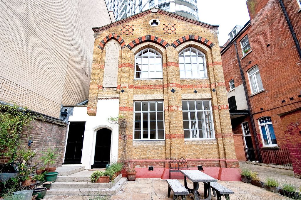 Property photo 1 of 9 Picture No. 09