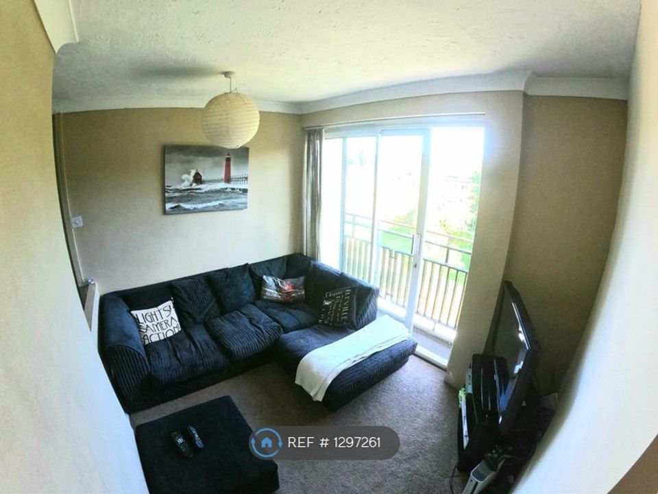 Property photo 1 of 4