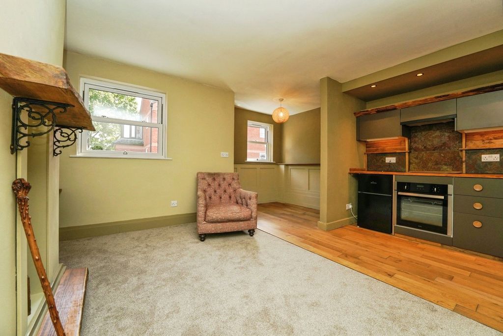 Property photo 2 of 19 Lounge/Kitchen/Diner