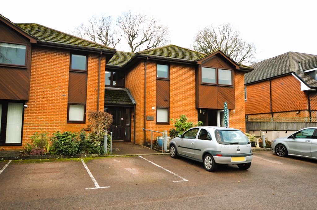 Property photo 1 of 9 Front Of Property