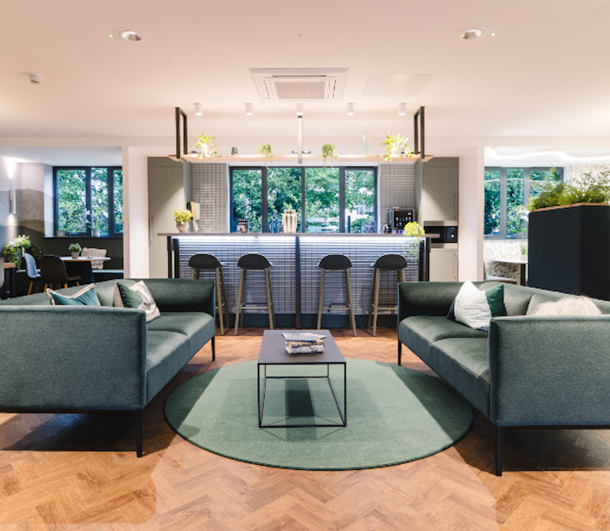 Property photo 2 of 6 Photo 1