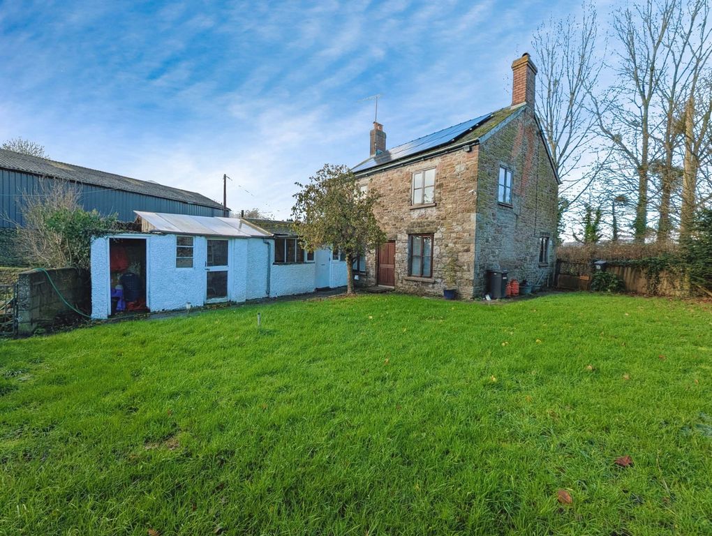 Property photo 1 of 46
