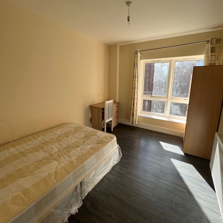 Property photo 3 of 9