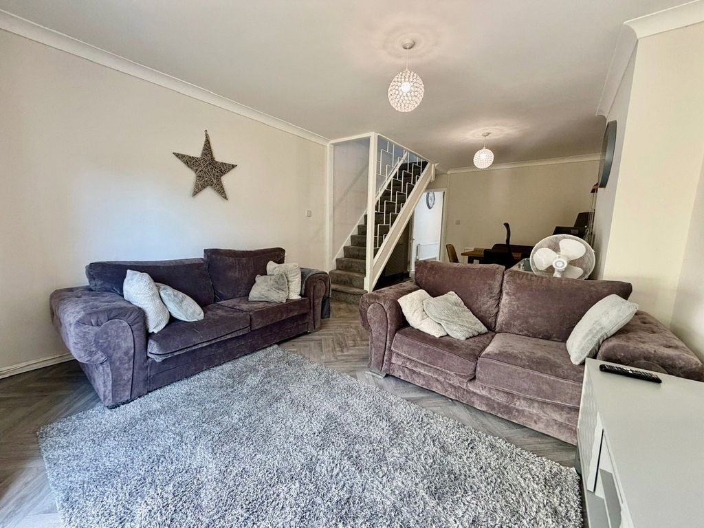 Property photo 3 of 26