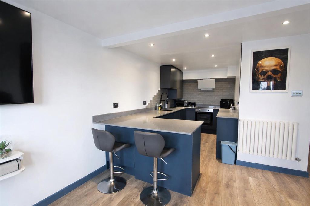 Property photo 2 of 11 Kit B.Jpg