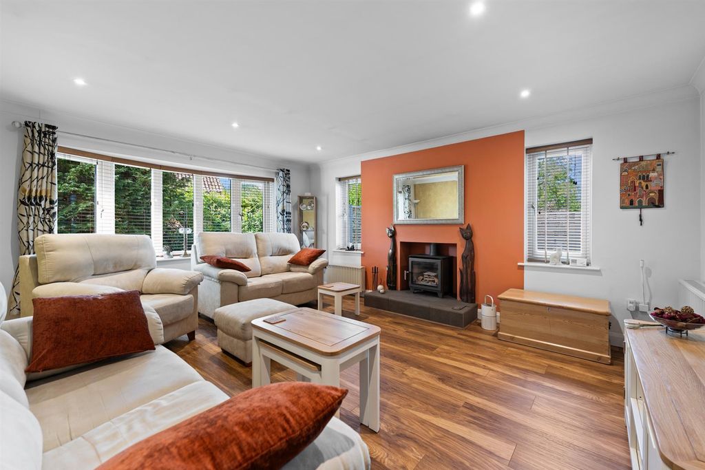 Property photo 3 of 34 Whispers-31.Jpg