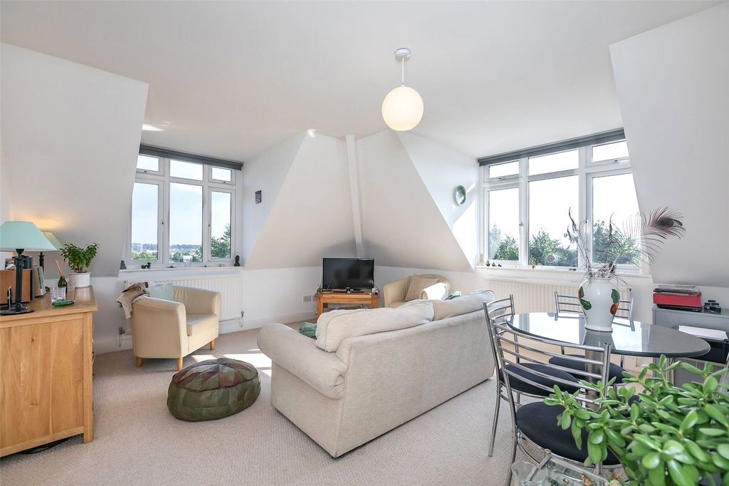 Property photo 1 of 9 Picture No. 04