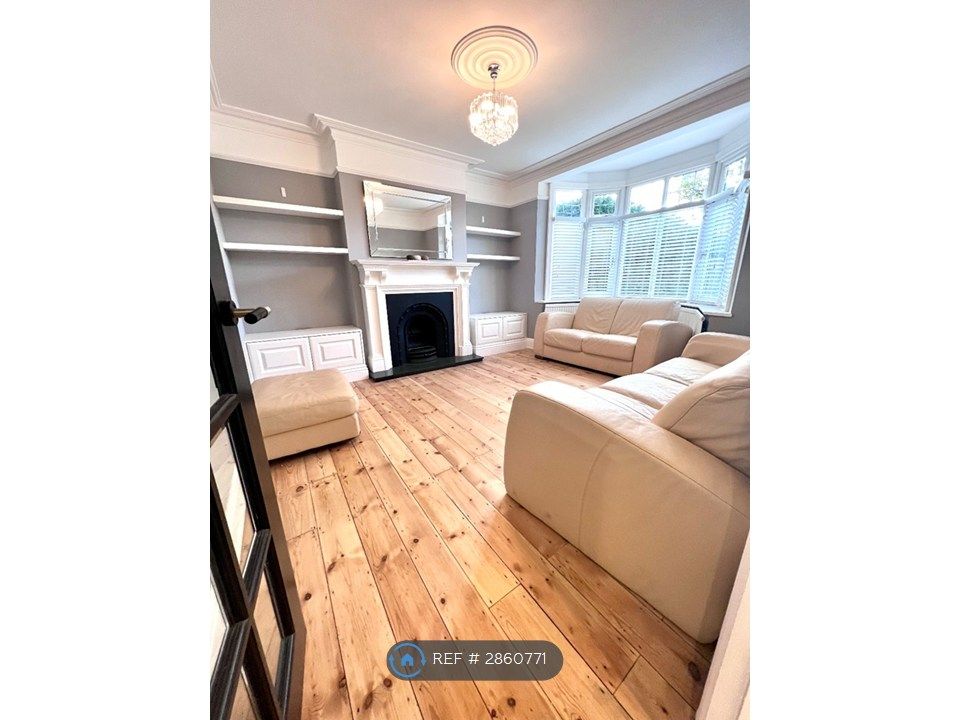 Property photo 3 of 29