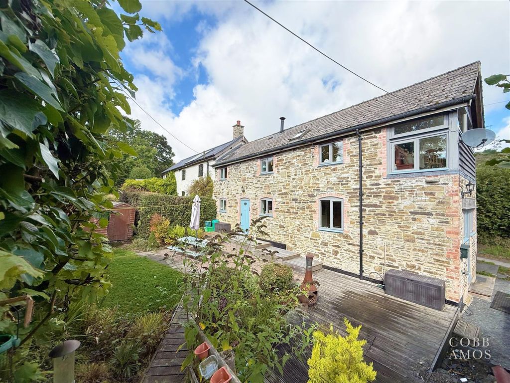 Property photo 3 of 24 12.Jpg