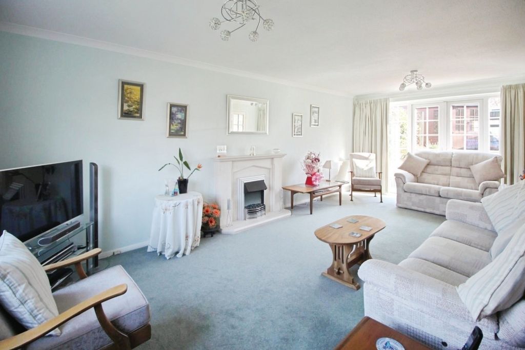 Property photo 3 of 21 Pbox-Img.Jpg
