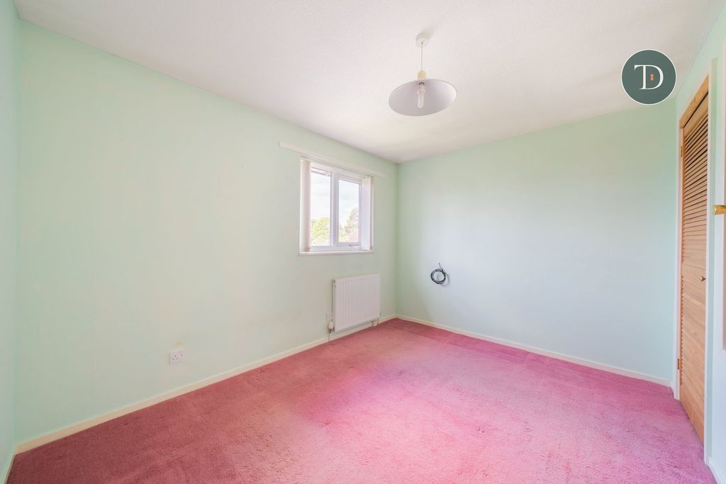 Property photo 2 of 21