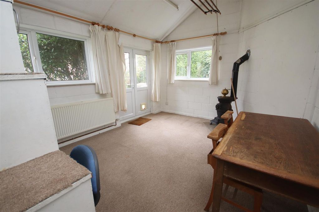 Property photo 2 of 6 Img_8271.Jpg