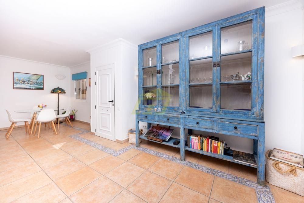 Property photo 2 of 30