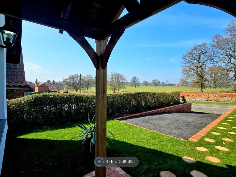 Property photo 3 of 25