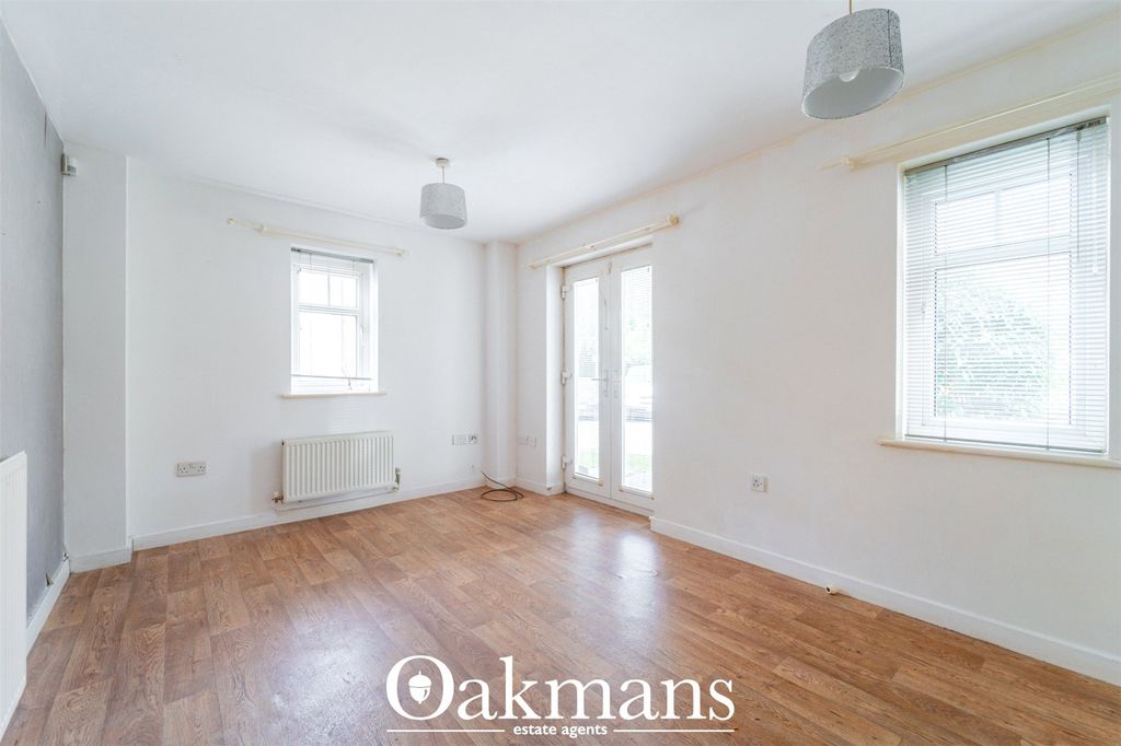 Property photo 2 of 18 Picture No. 08