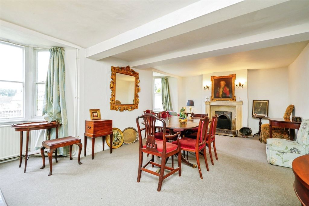 Property photo 3 of 21 Picture No. 31