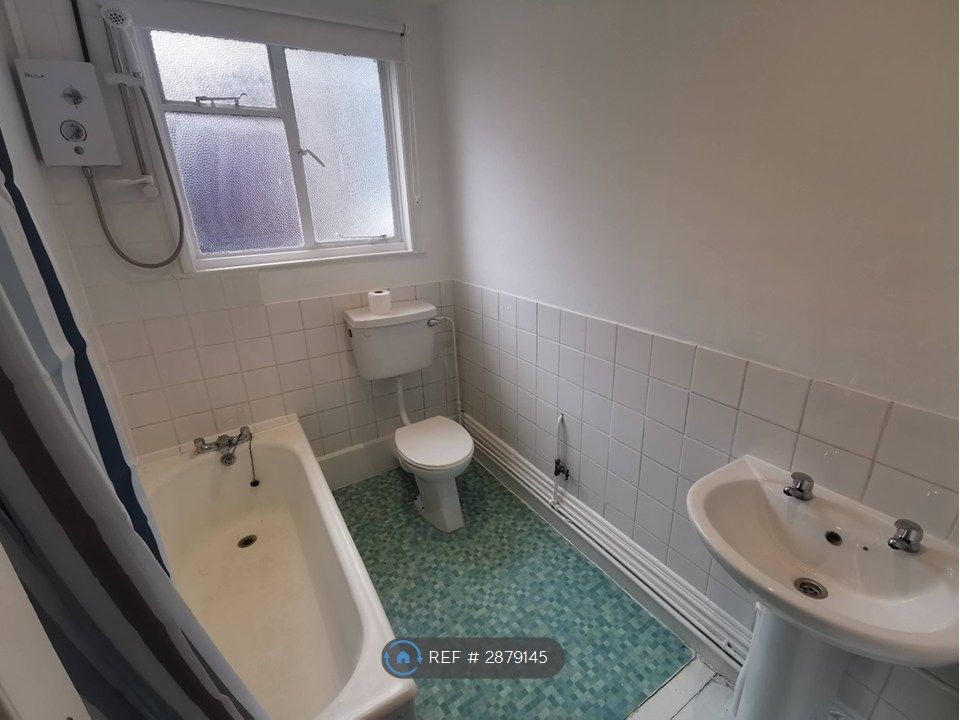 Property photo 3 of 4