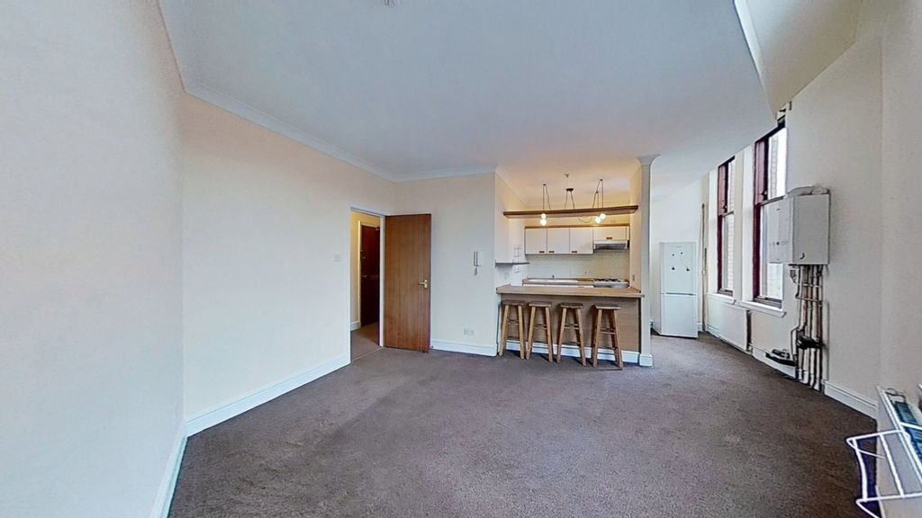 Property photo 3 of 10 Picture No. 04