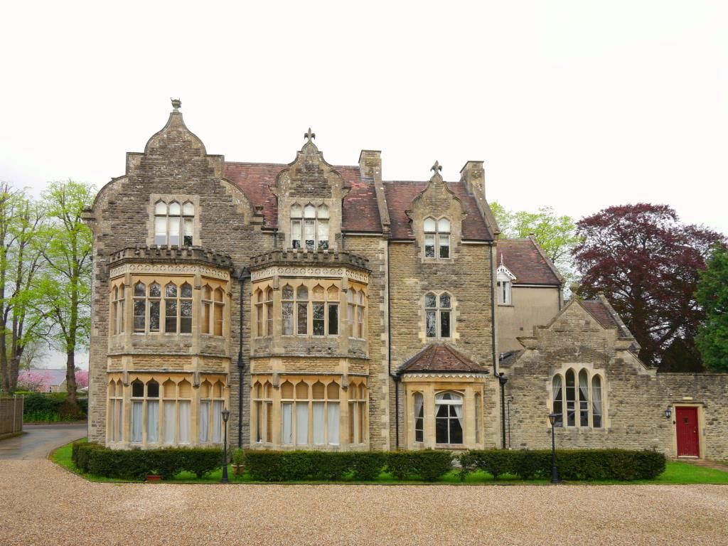 Property photo 1 of 9