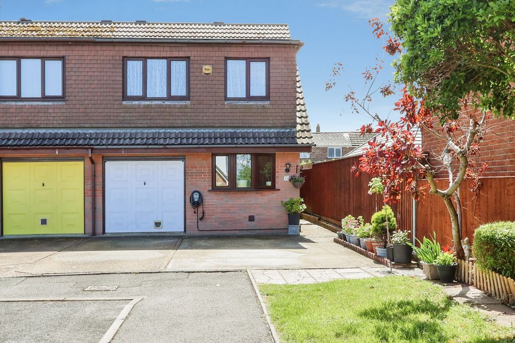 Property photo 1 of 21 Pbox-Img.Jpg