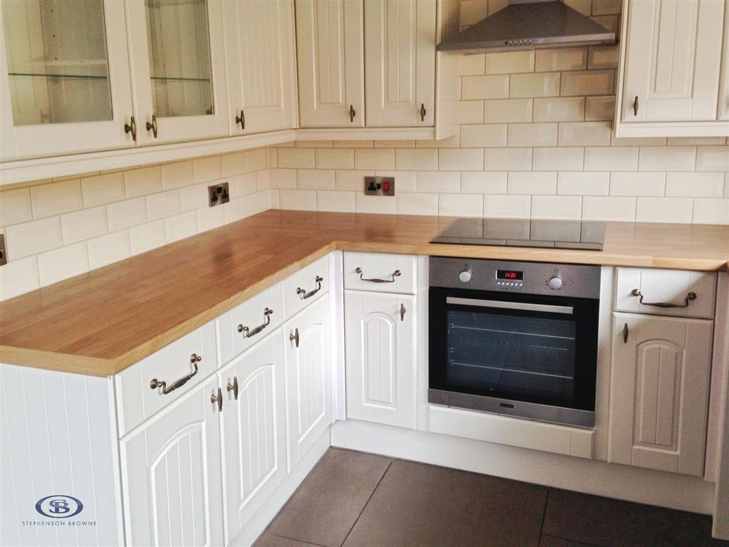 Property photo 3 of 7 002262A3-Kitchen.Jpg