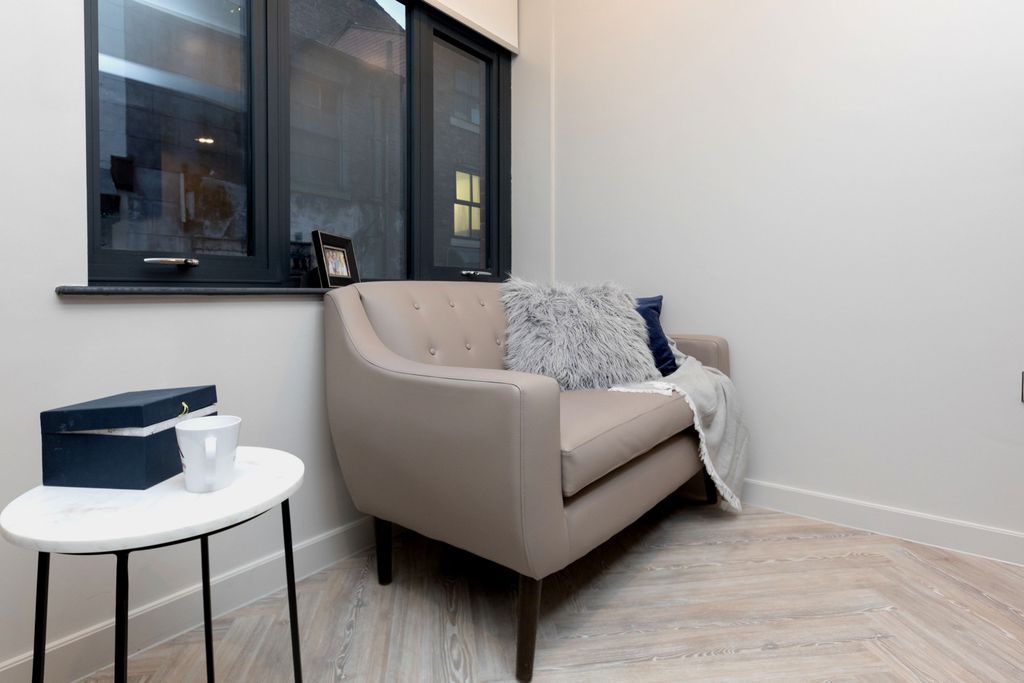 Property photo 2 of 4