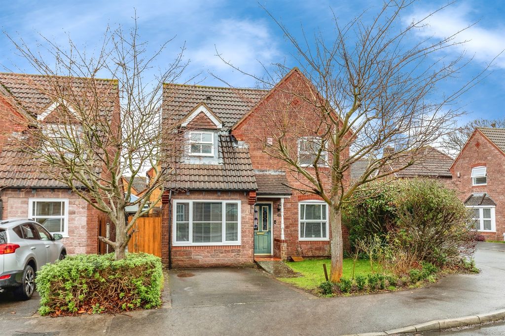 Property photo 1 of 17