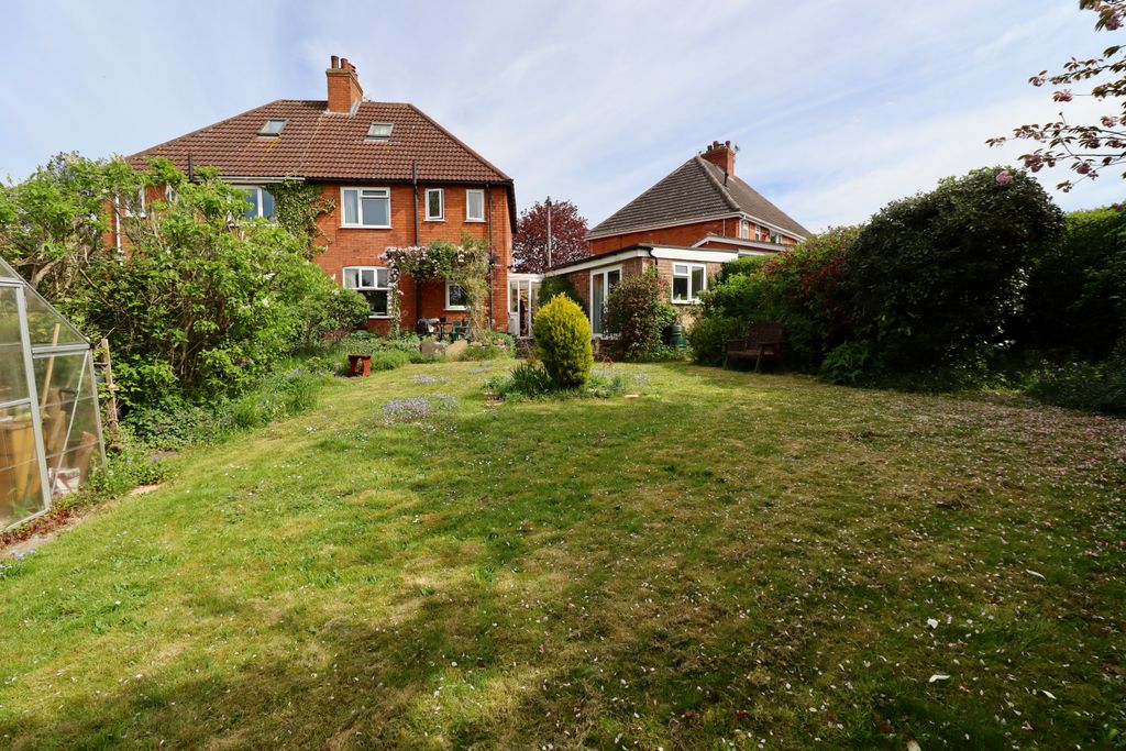Property photo 2 of 24 Img_2607