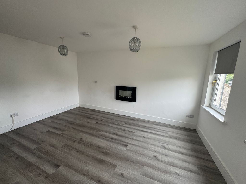 Property photo 2 of 8 Img_8581.Jpg
