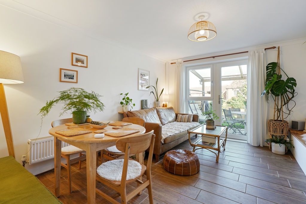 Property photo 1 of 30 Living / Dining