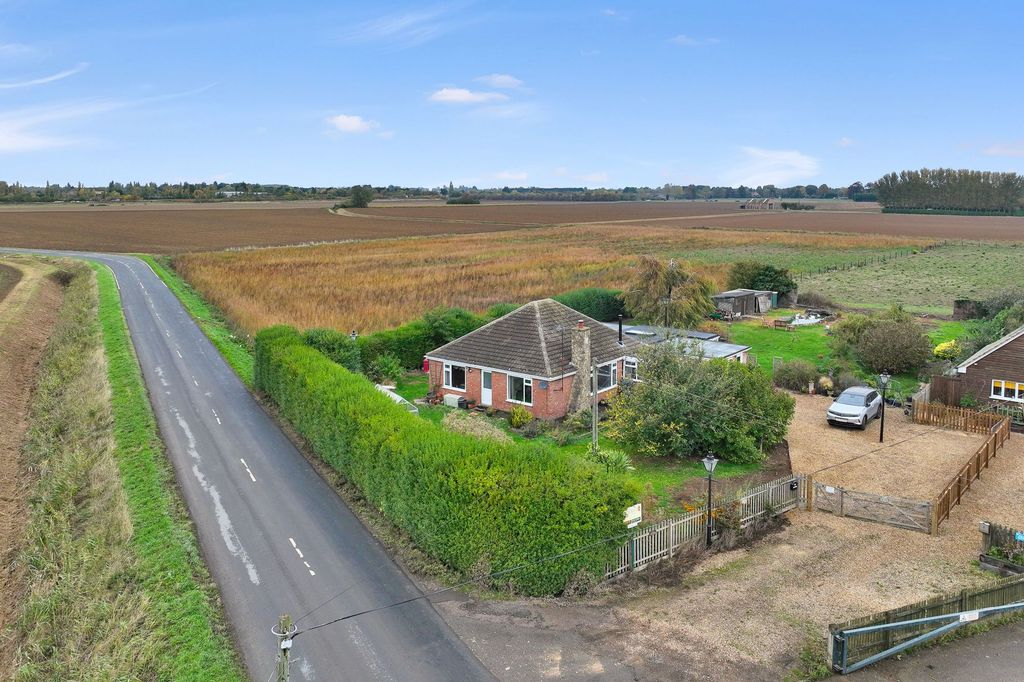 Property photo 1 of 36