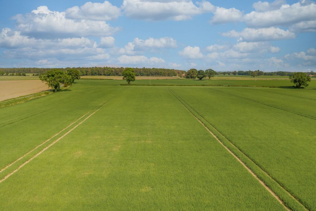 Property photo 1 of 5 Lot 5