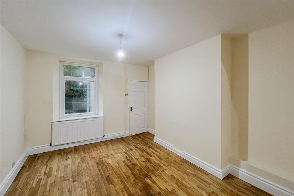 Additional image 6 of 3 bed end terrace house for saleWood View, Crumlin NP11