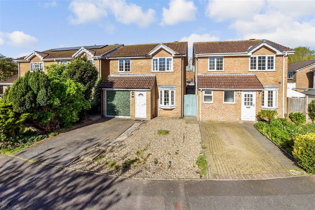 Property photo 1 of 11 External Web