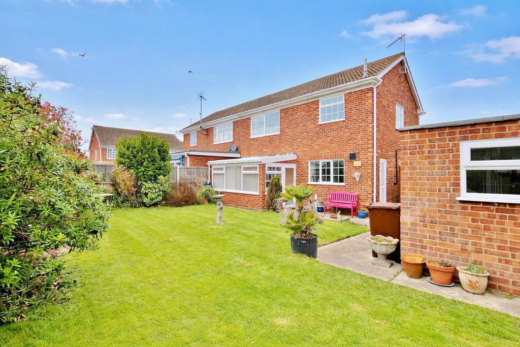 Property photo 3 of 26