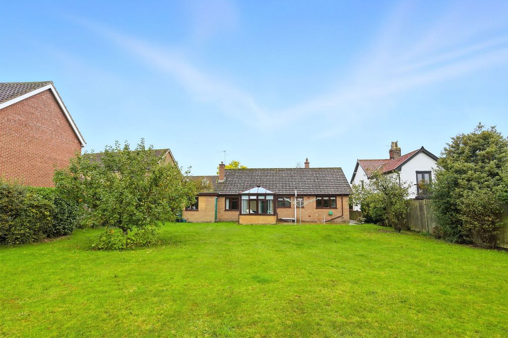 Property photo 3 of 22