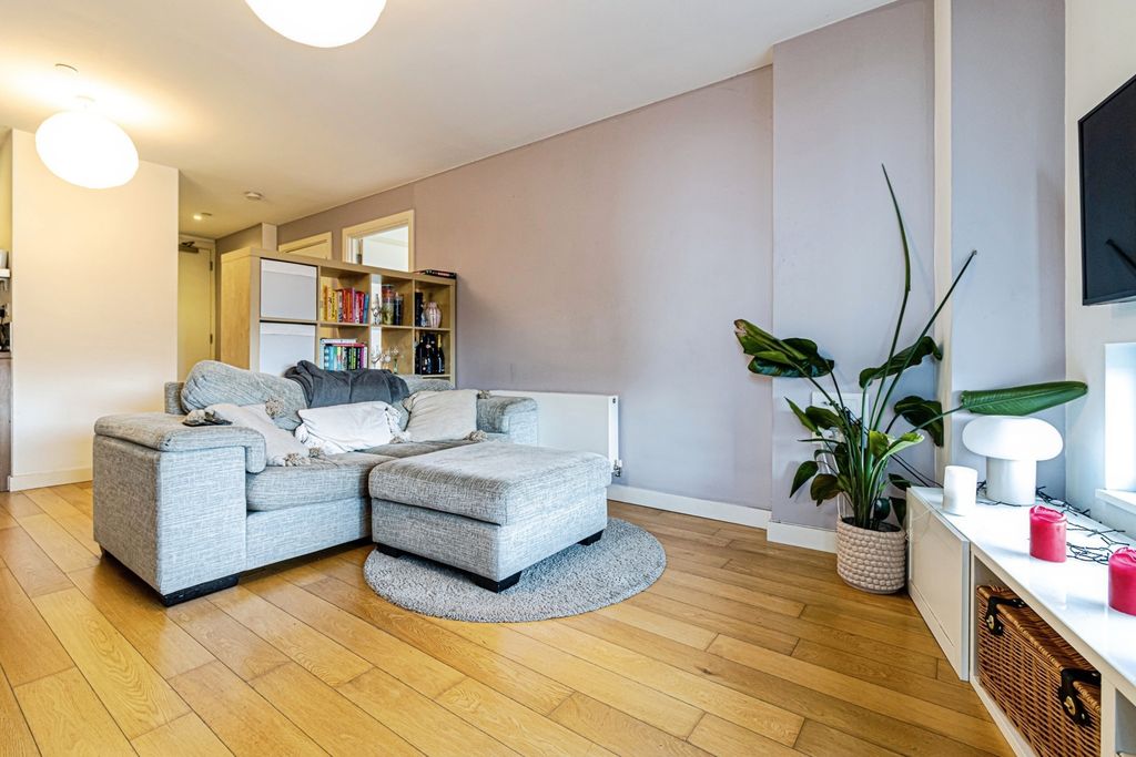 Property photo 2 of 24 Photo